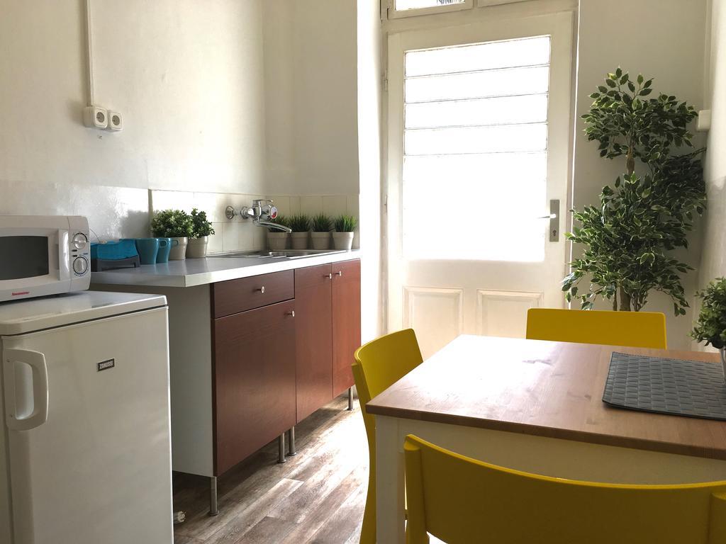Budget Apartment By Hi5-Rakoczi 24 Βουδαπέστη Εξωτερικό φωτογραφία